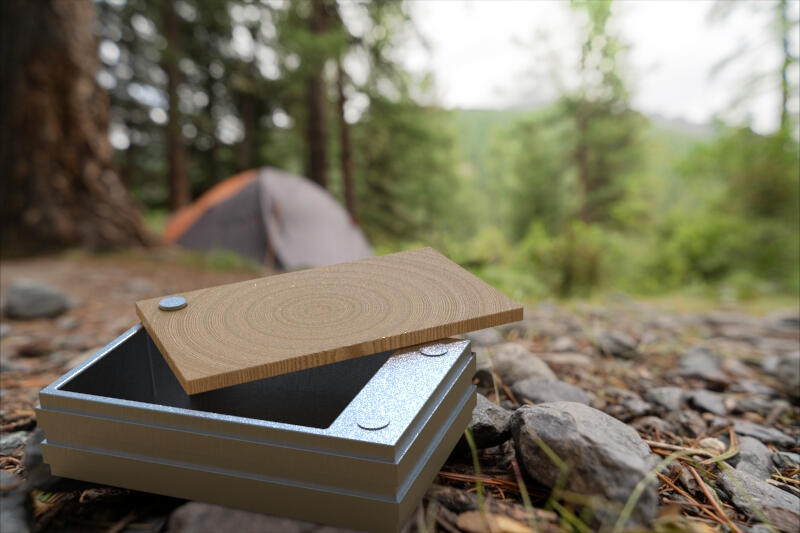 Lunch box in context